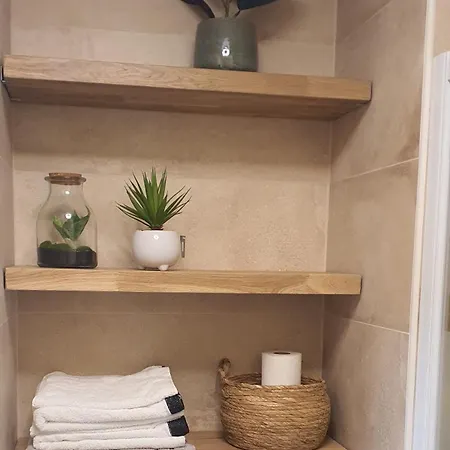 Climatise Place De Jaude Garage Balcon Tv Wifi